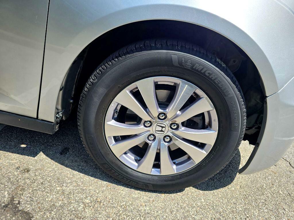 2014 Honda Odyssey Image 38