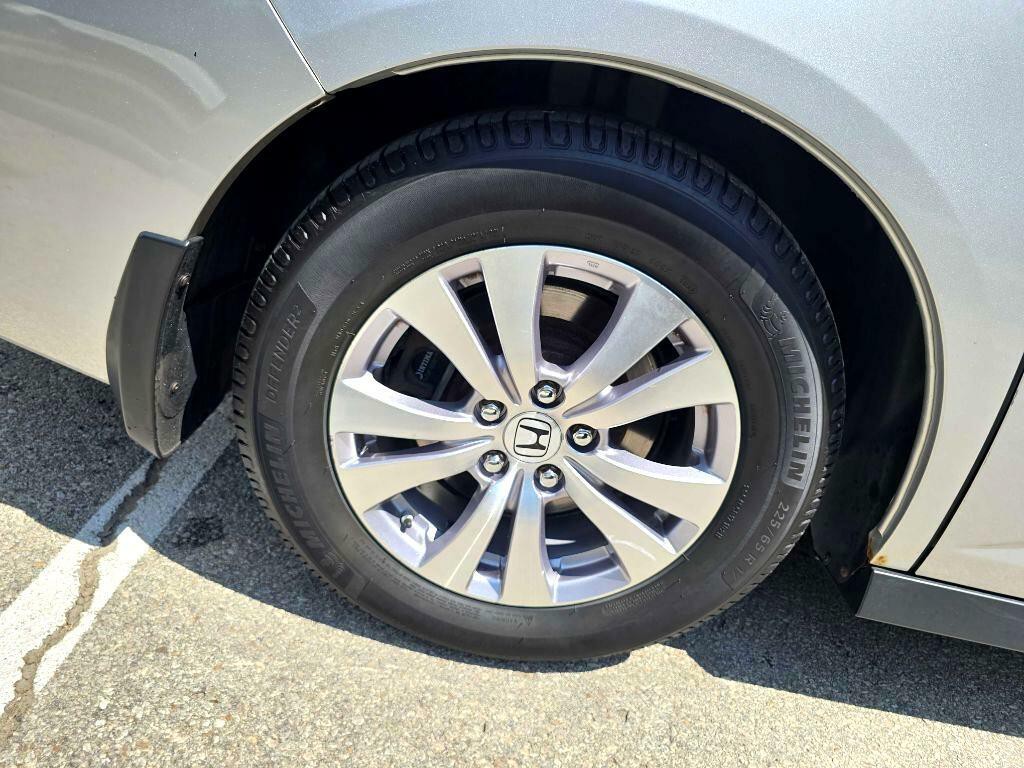 2014 Honda Odyssey Image 40