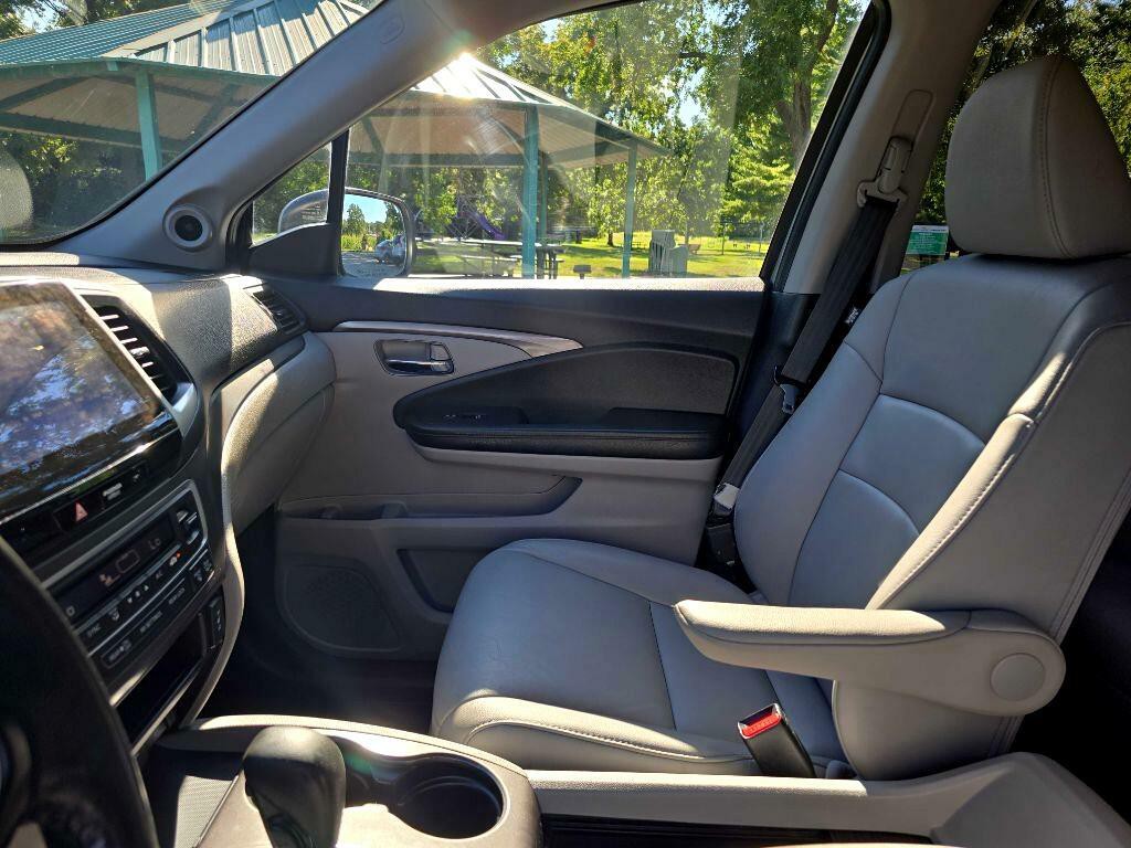 2016 Honda Pilot Image 12