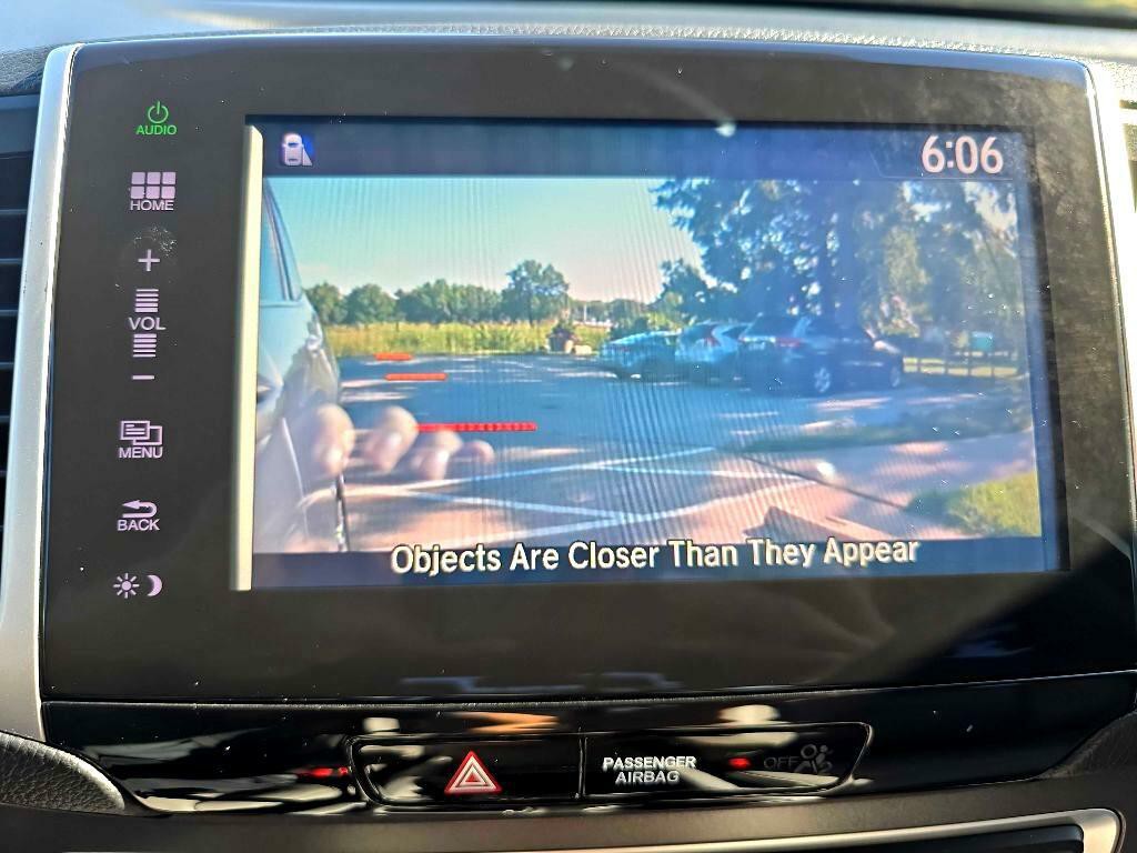 2016 Honda Pilot Image 17