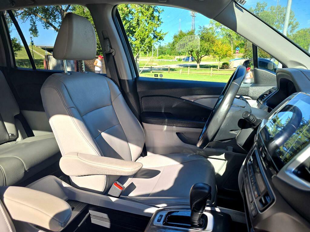 2016 Honda Pilot Image 24