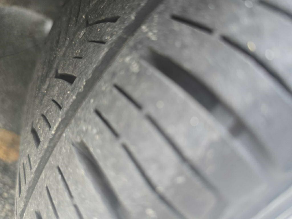 2013 Hyundai Genesis Image 31