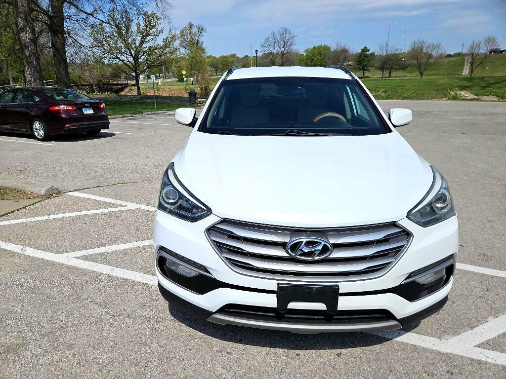 2017 Hyundai Santa Fe Sport Image 9