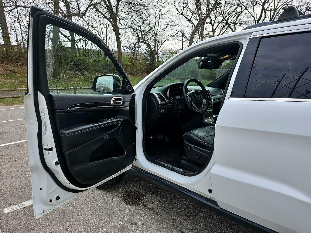 2015 Jeep Grand Cherokee Image 8