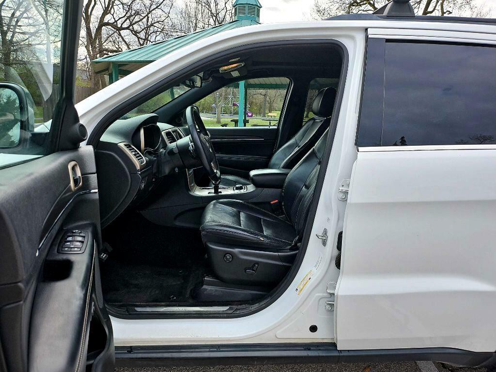 2015 Jeep Grand Cherokee Image 11