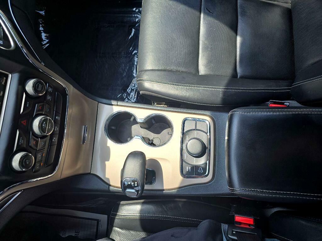 2015 Jeep Grand Cherokee Image 13