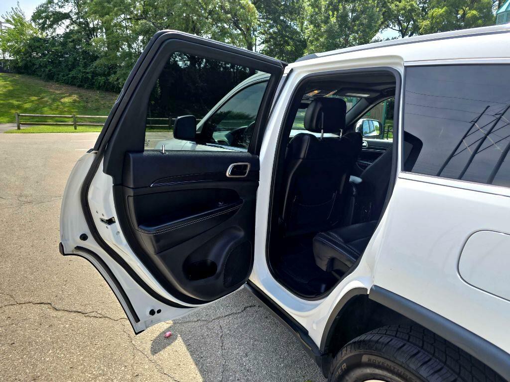 2015 Jeep Grand Cherokee Image 21