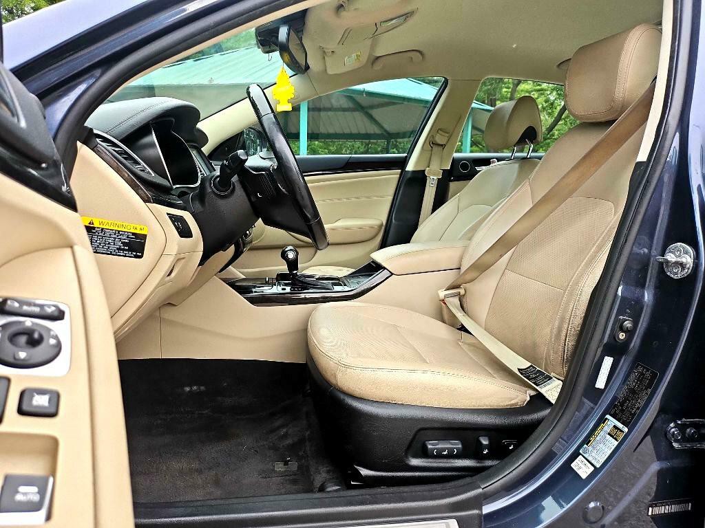 2014 Kia Cadenza Image 11