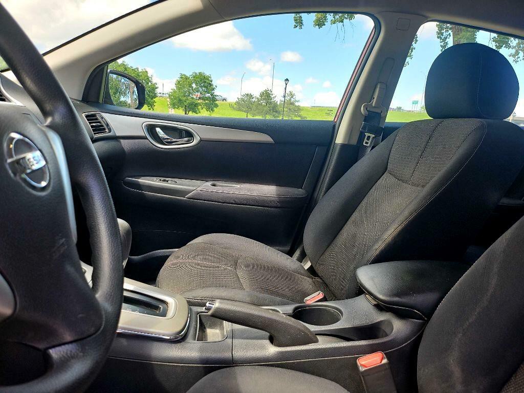 2014 Nissan Sentra Image 12