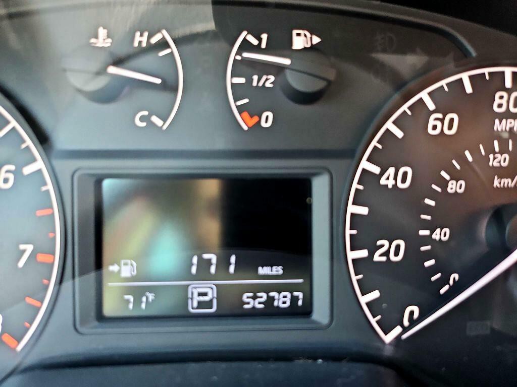 2014 Nissan Sentra Image 13