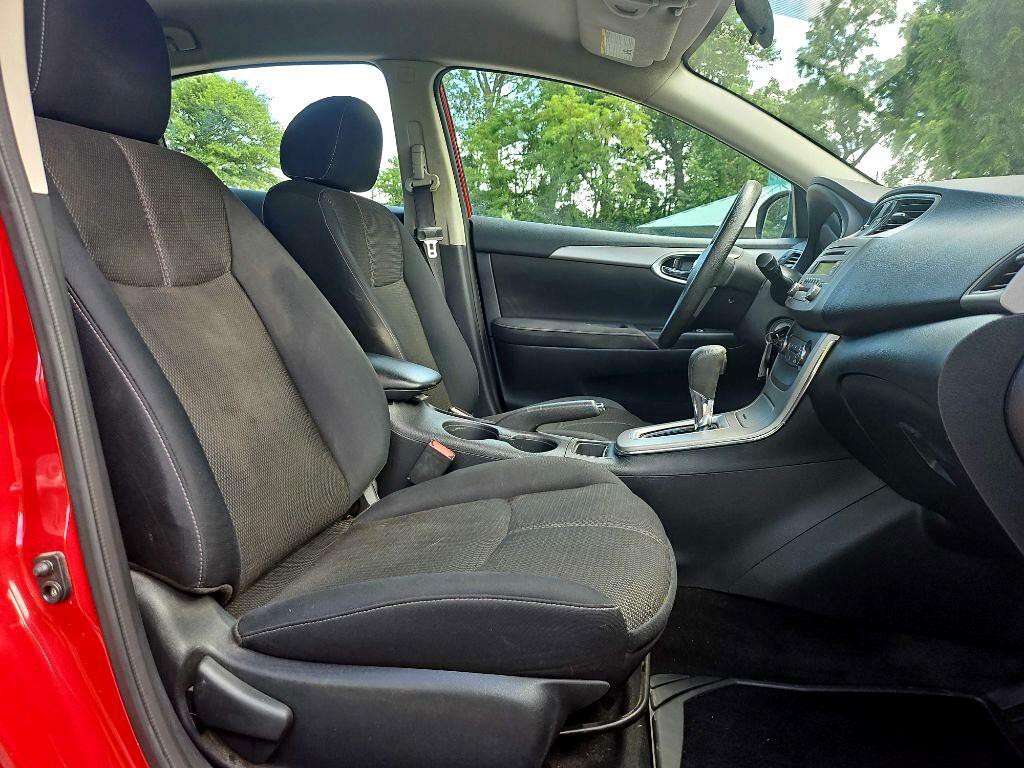 2014 Nissan Sentra Image 18