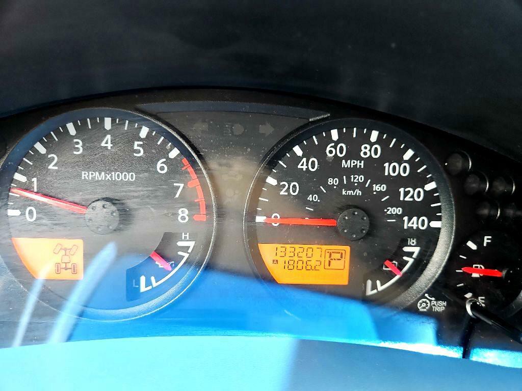 2012 Nissan Xterra Image 15