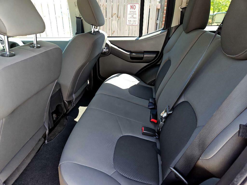 2012 Nissan Xterra Image 24