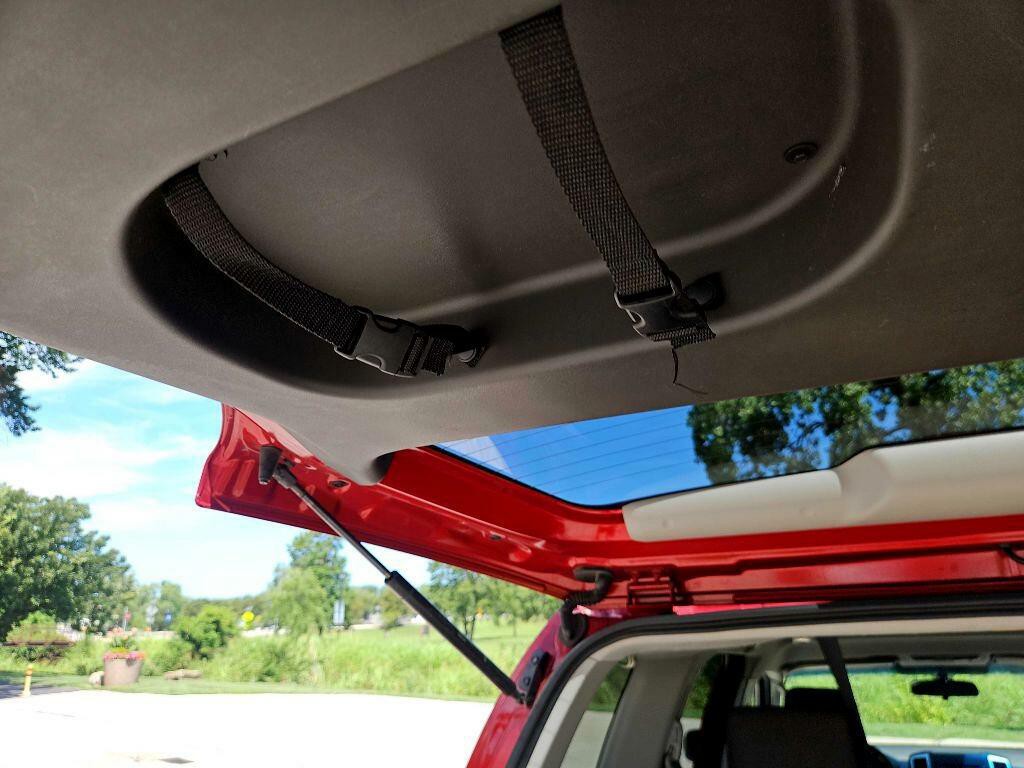 2012 Nissan Xterra Image 30