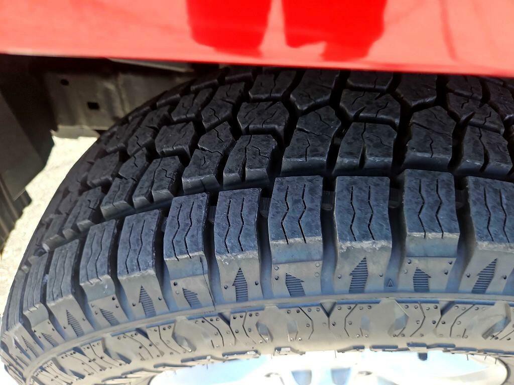 2012 Nissan Xterra Image 38