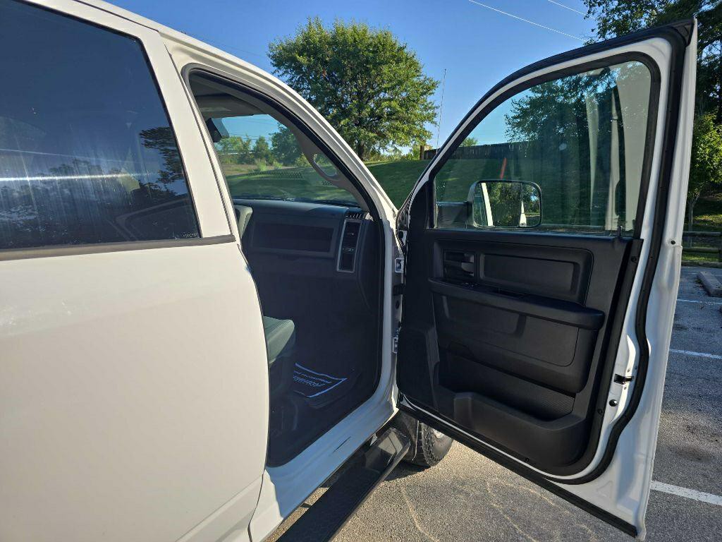 2016 RAM 2500 Image 18