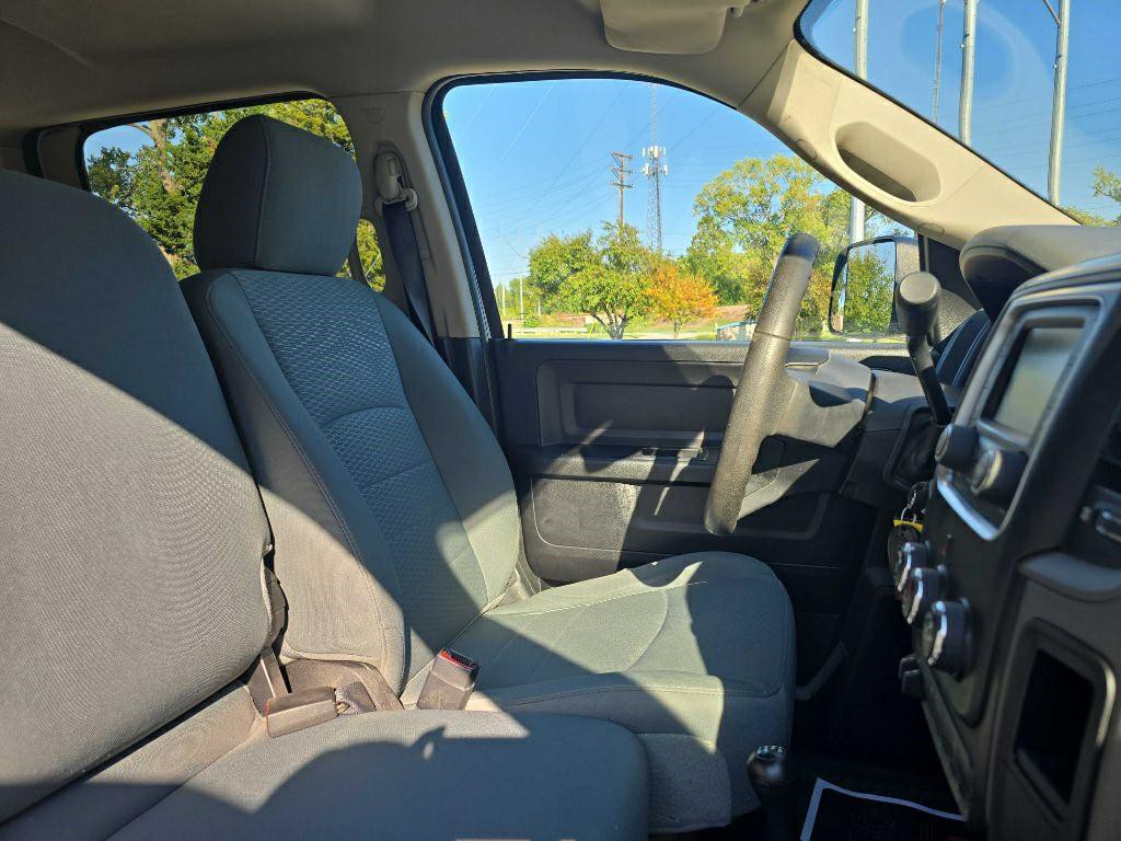 2016 RAM 2500 Image 21