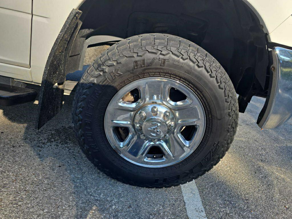 2016 RAM 2500 Image 37