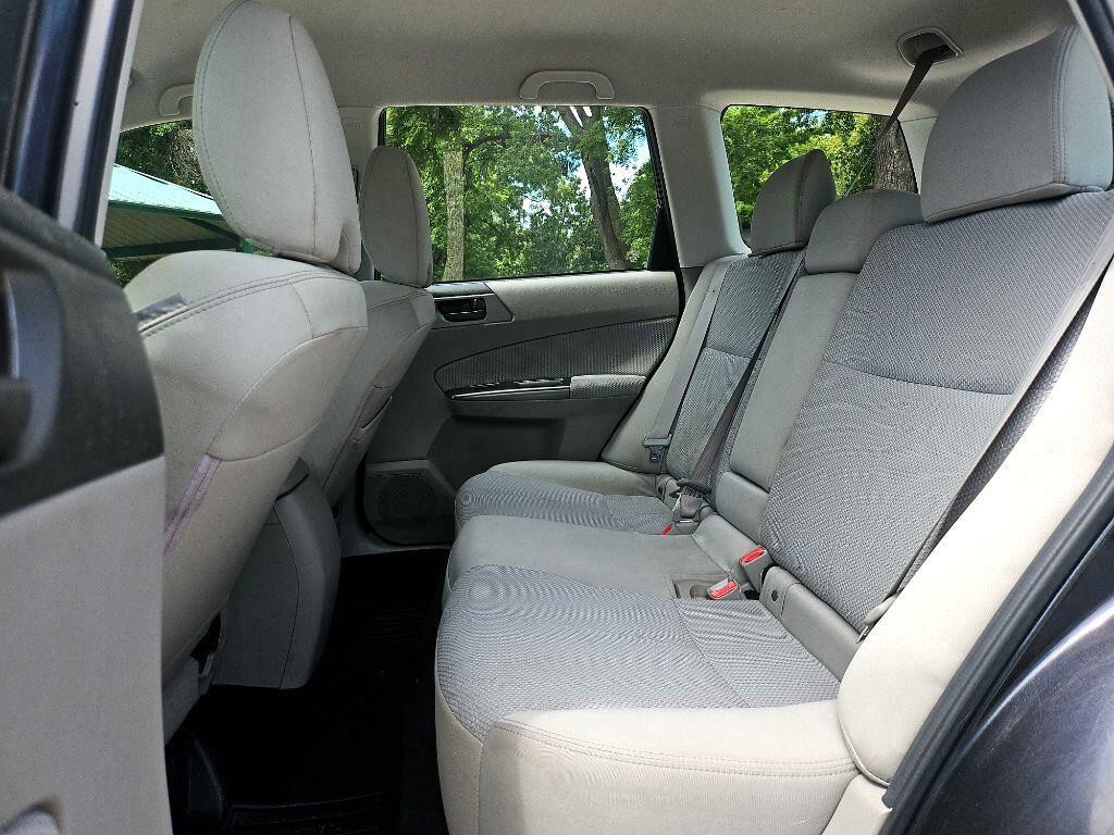 2012 Subaru Forester Image 23