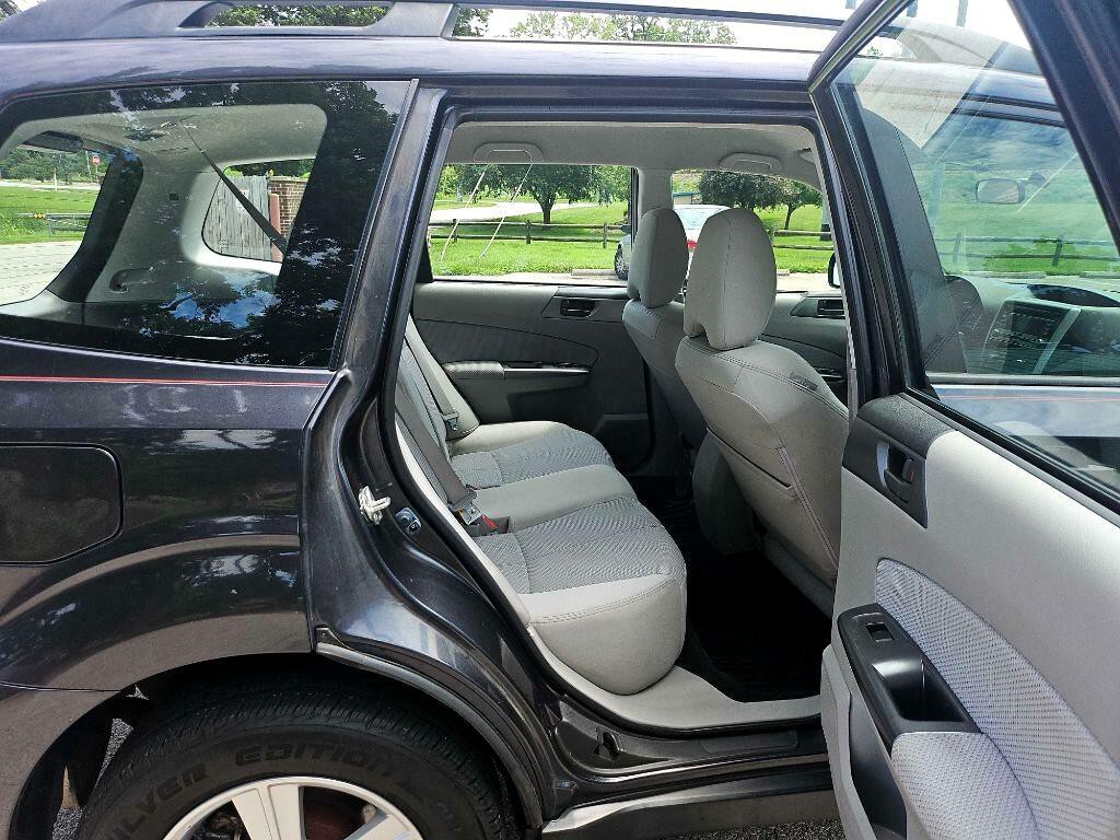 2012 Subaru Forester Image 25