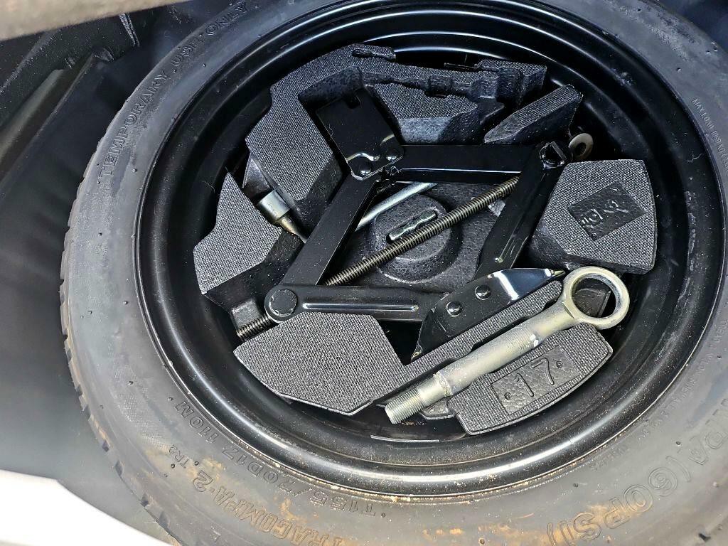 2012 Subaru Forester Image 28