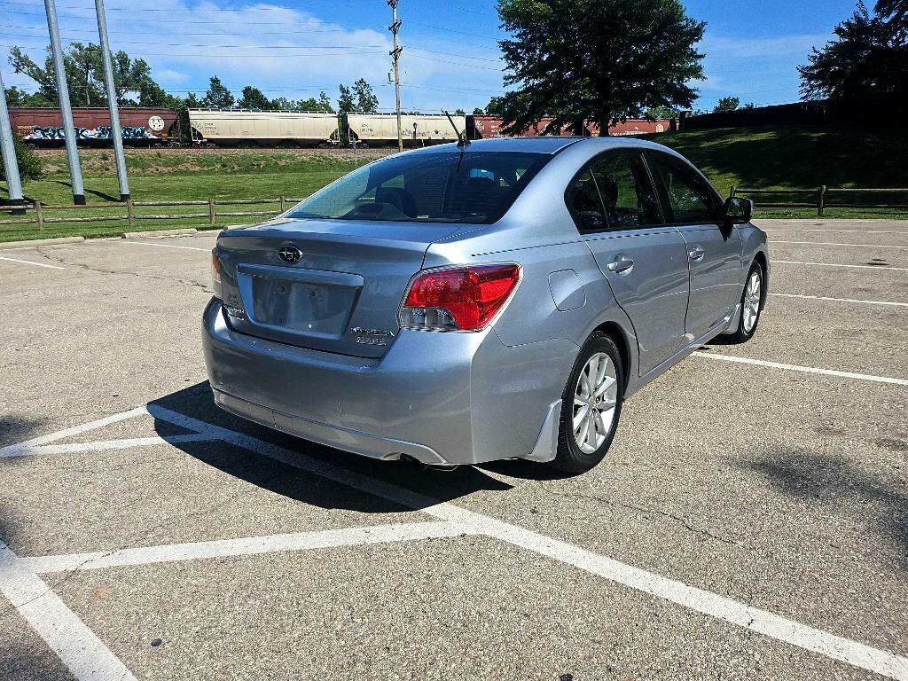 2014 Subaru Impreza Image 5