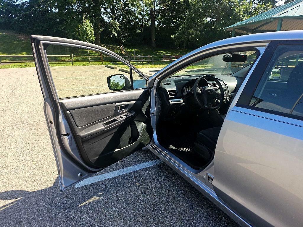 2014 Subaru Impreza Image 9