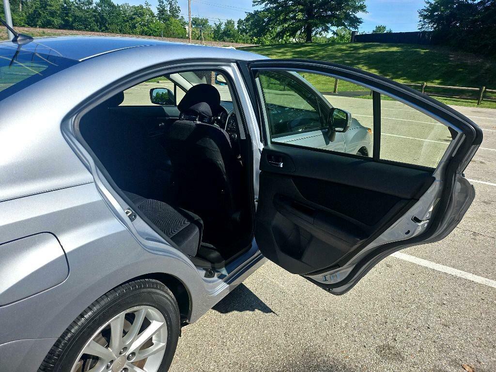 2014 Subaru Impreza Image 25