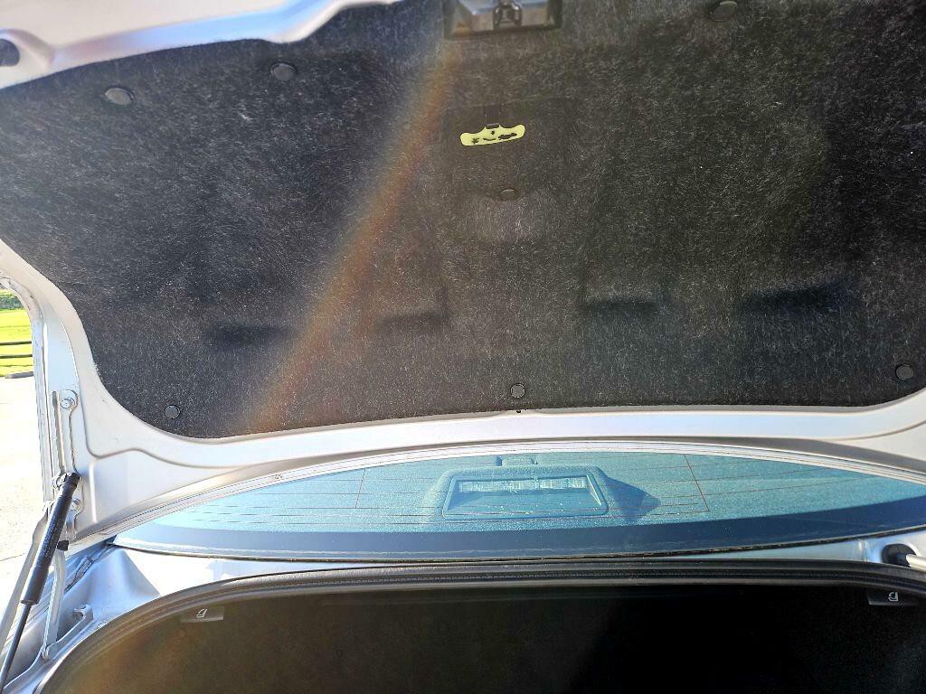 2016 Subaru Legacy Image 37