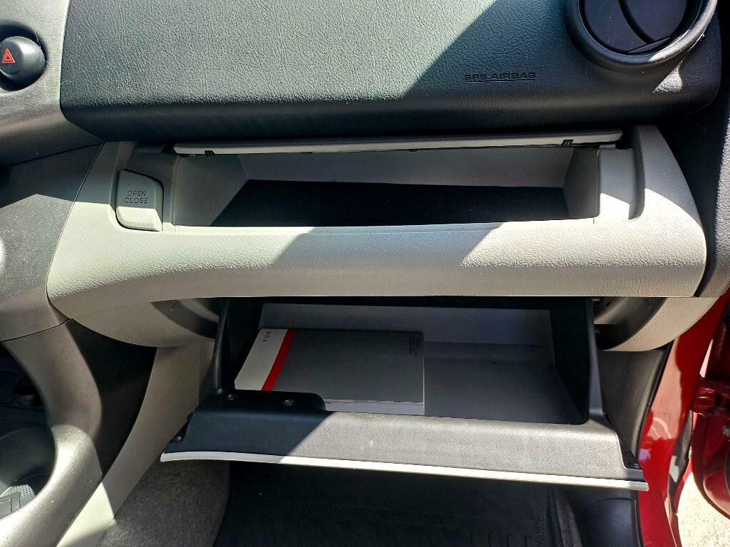 2012 Toyota Rav4 Image 23