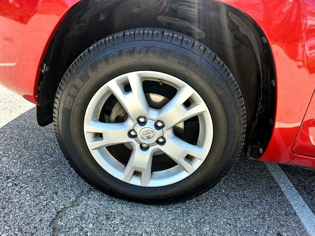 2012 Toyota Rav4 Image 31