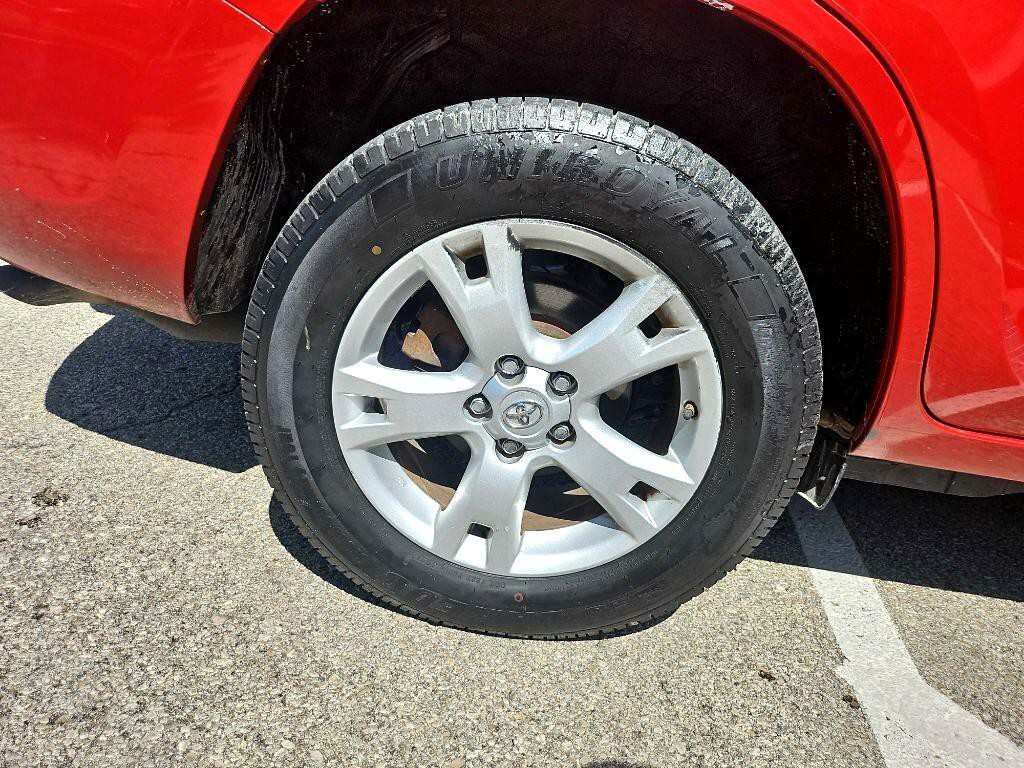 2012 Toyota Rav4 Image 35