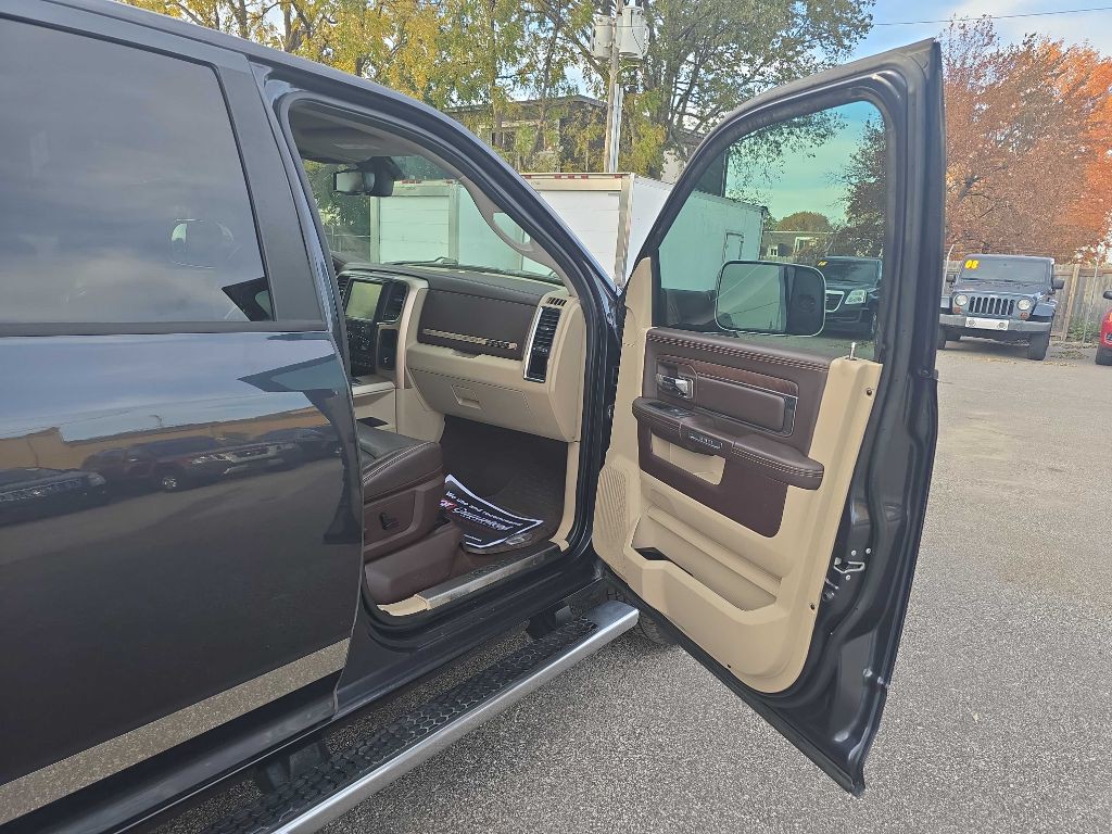 2015 RAM 1500 Image 18