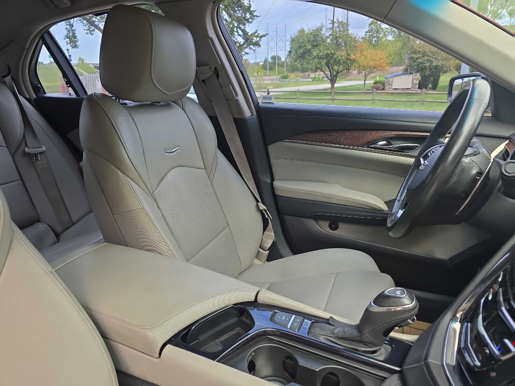 2016 Cadillac CTS Image 21