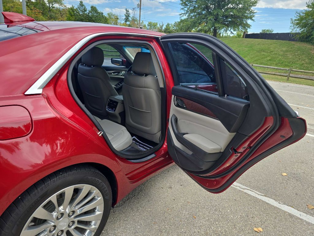 2016 Cadillac CTS Image 25