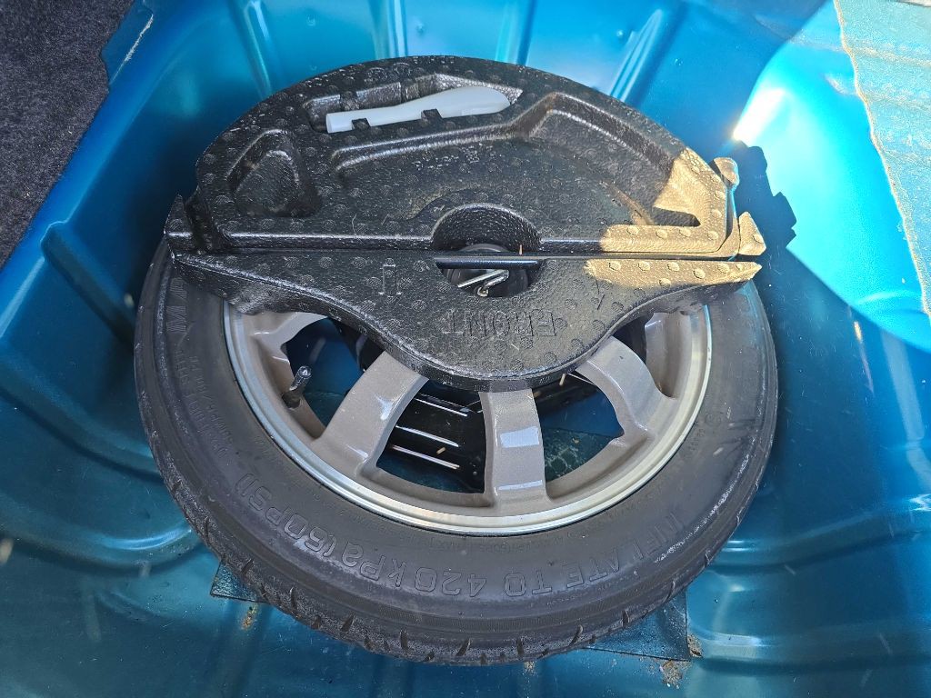 2013 Ford Fiesta Image 30