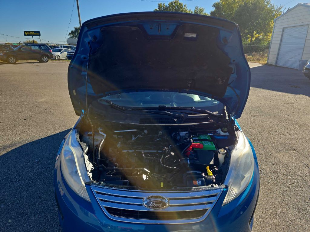 2013 Ford Fiesta Image 40