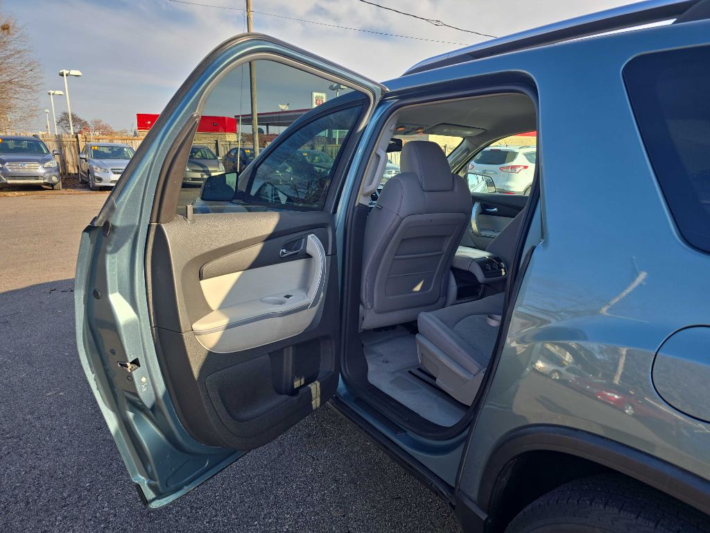 2009 GMC Acadia Image 23