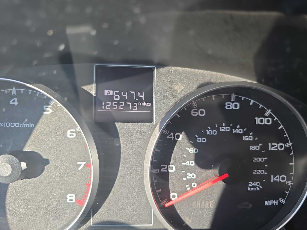 2013 Subaru Outback Image 14