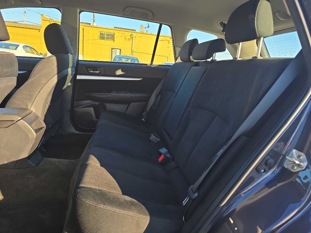 2013 Subaru Outback Image 25