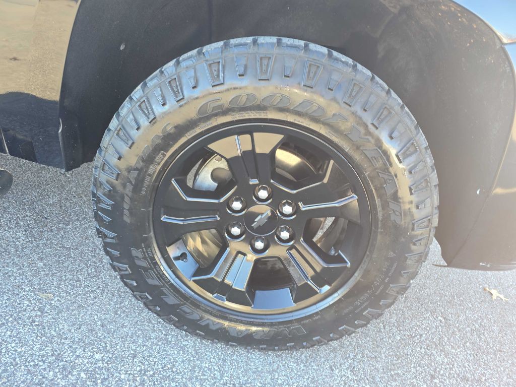 2017 Chevrolet Tahoe Image 41