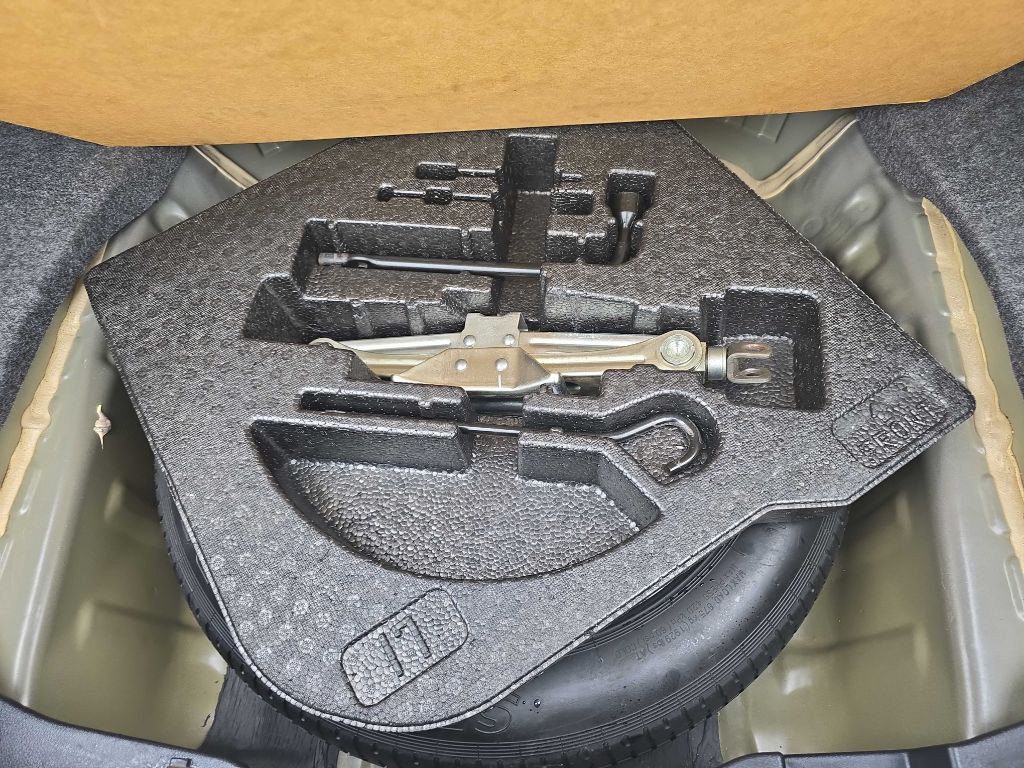 2017 Honda Accord Image 30