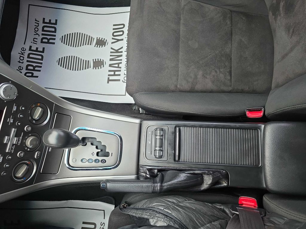 2008 Subaru Outback Image 16