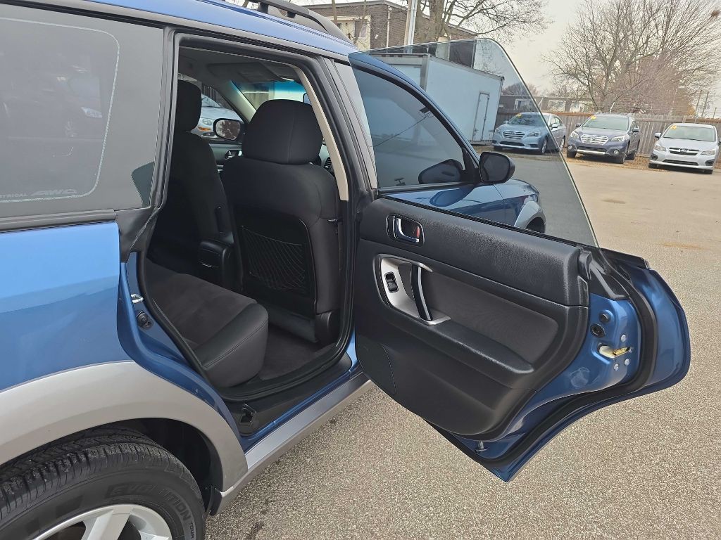 2008 Subaru Outback Image 25