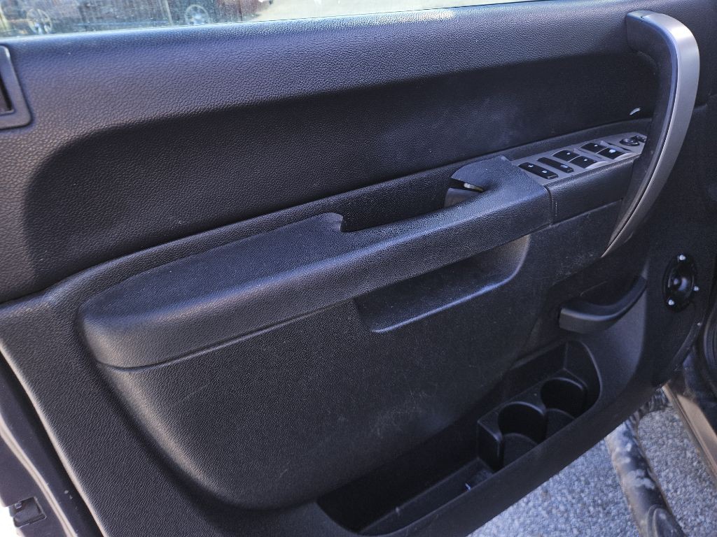 2010 Chevrolet Silverado 1500 Image 9