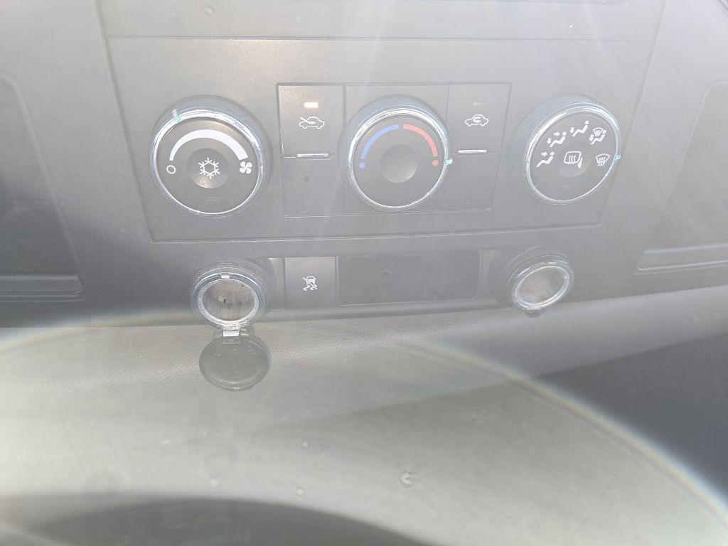 2010 Chevrolet Silverado 1500 Image 18