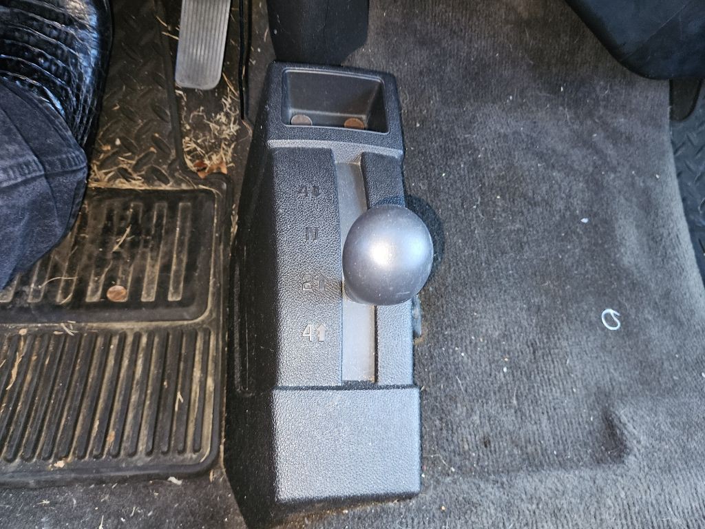 2010 Chevrolet Silverado 1500 Image 19