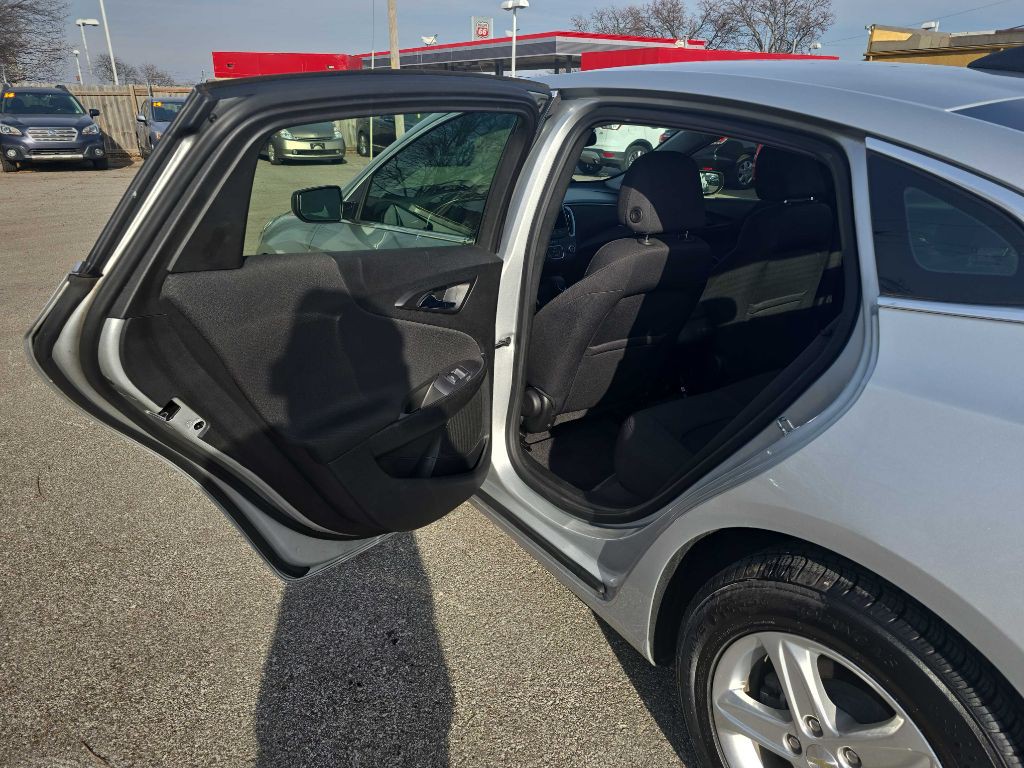 2021 Chevrolet Malibu Image 23