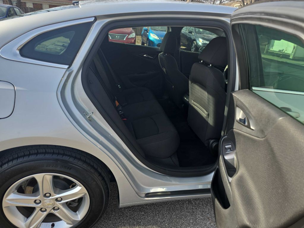 2021 Chevrolet Malibu Image 27