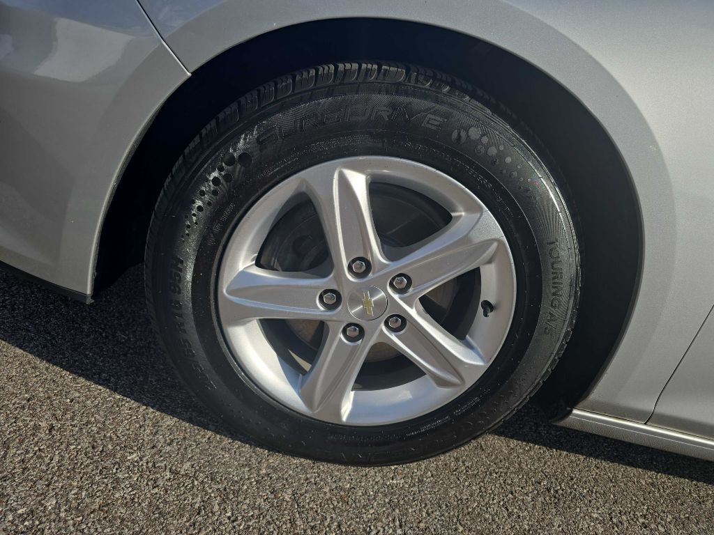 2021 Chevrolet Malibu Image 33